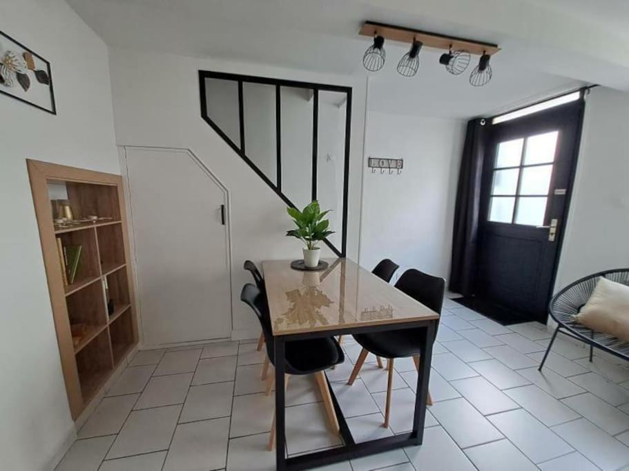 La Lillebonnaise Meuble Au Coeur De Lillebonne Βίλα Εξωτερικό φωτογραφία